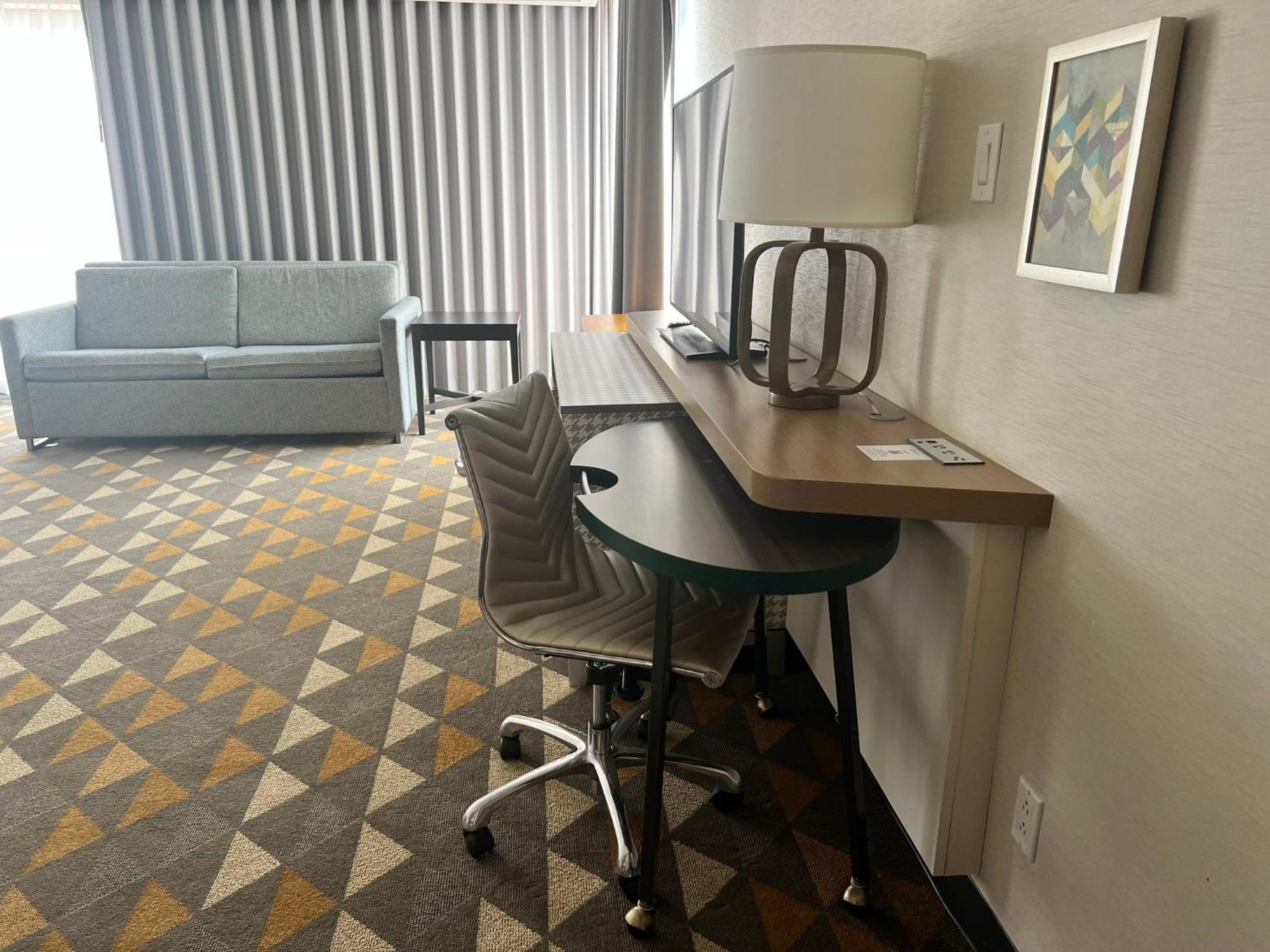 Holiday Inn Toronto Airport East By Ihg Exterior photo